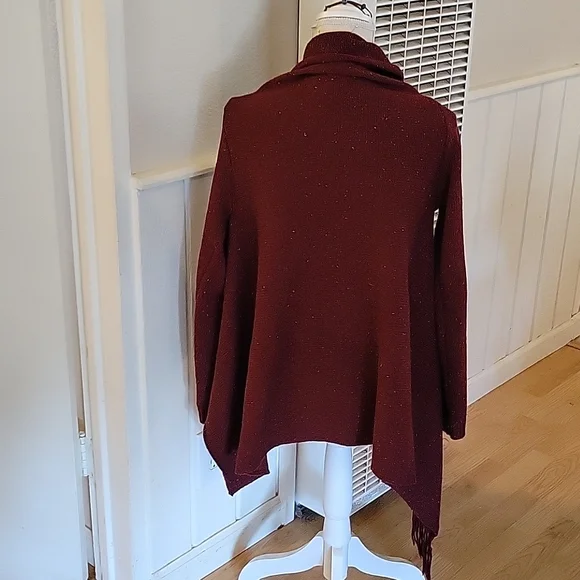 Nice Flowy cardigan - Picture 3 of 3